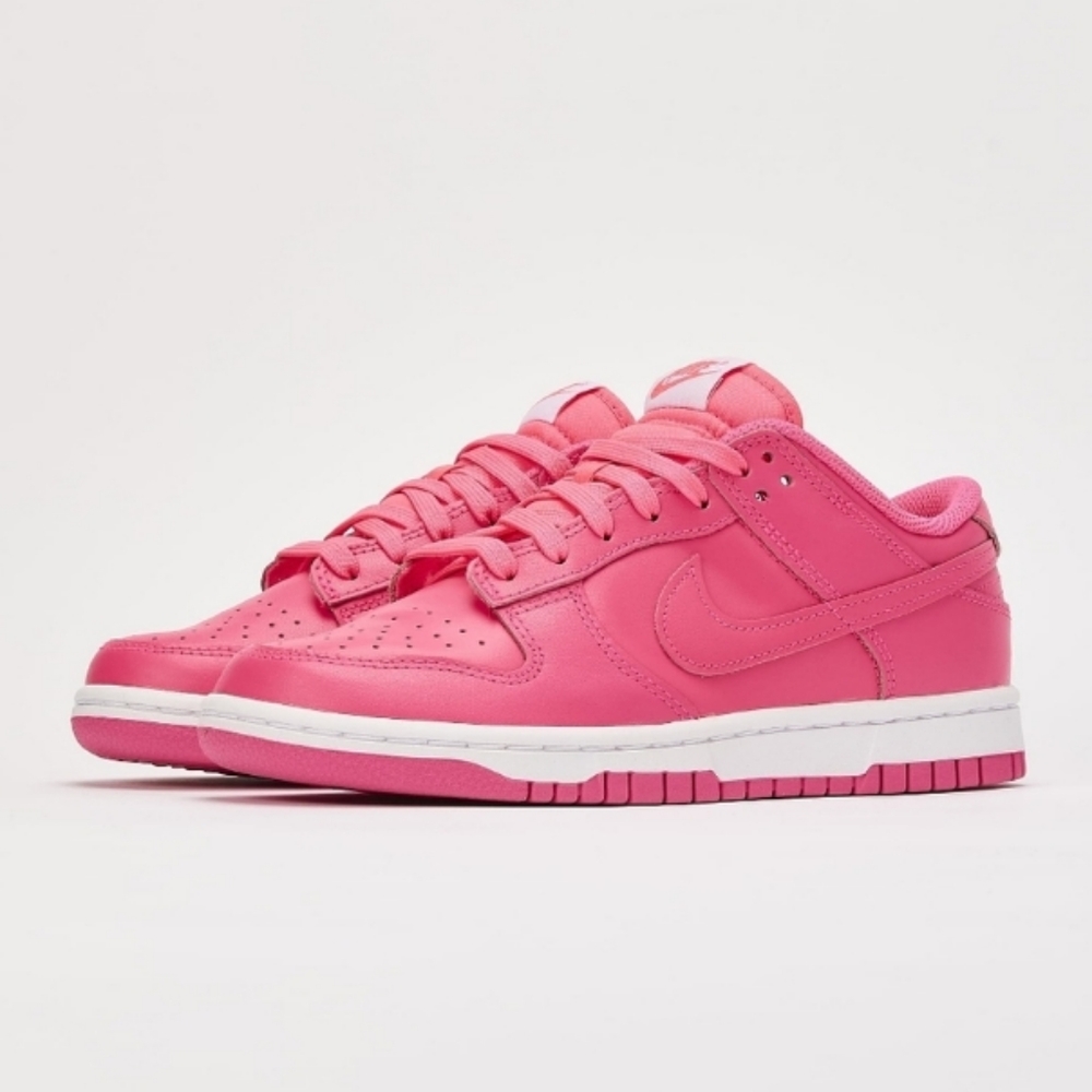 Nike dunk pink